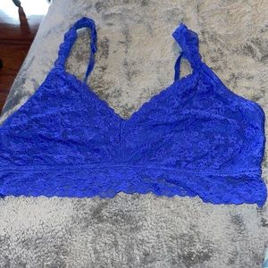 bralette 3x fits more like a 2x